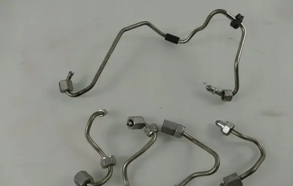 Mini Cooper Countryman R60 Fuel line pipe