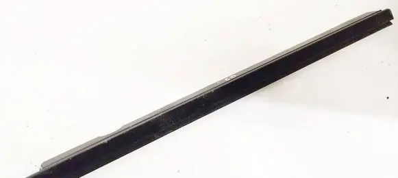 Mercedes-Benz C AMG W204 Rear door glass trim molding 389966302