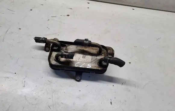Mercedes-Benz CLS C219 Fuel cooler (radiator) L3497 A2720700279