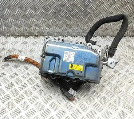 Mercedes-Benz E W213 Voltage converter inverter A2139007929 A2139061309