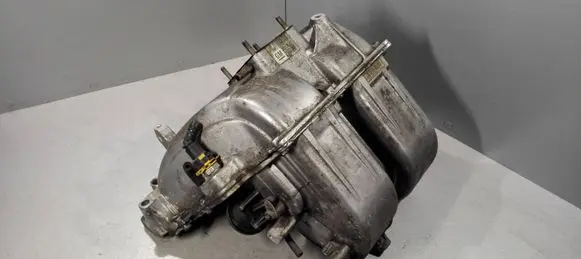 Opel Vectra B Intake manifold 90573438 606295701495