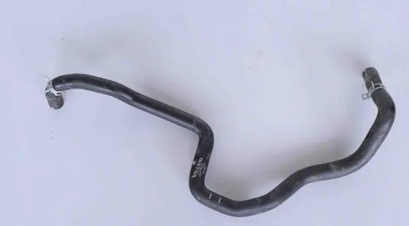 Volvo XC90 Engine coolant pipe/hose 31338302