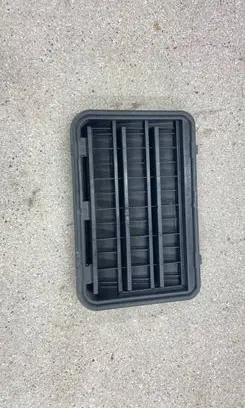 BMW M6 Quarter panel pressure vent 6962293 64226962293 8377280