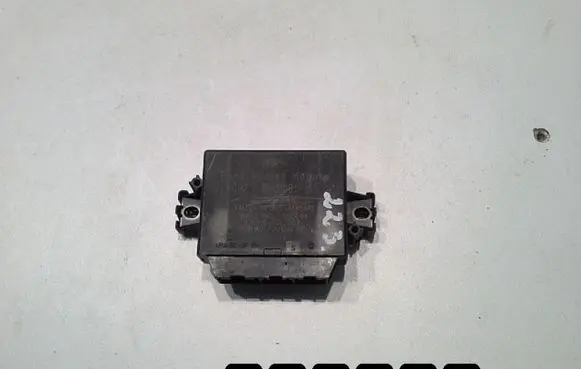 Volvo S80 Engine control unit/module 30682548