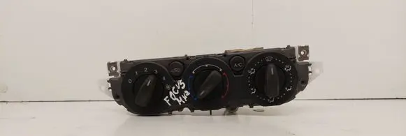 Ford C-MAX I Climate control unit 3M5t19980AD 69607320 P69607320602200318