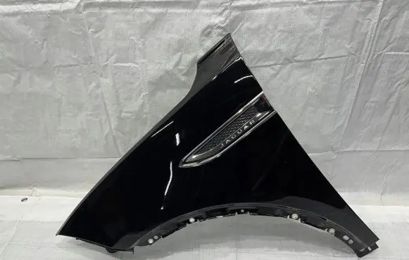 Jaguar E-Pace Fender