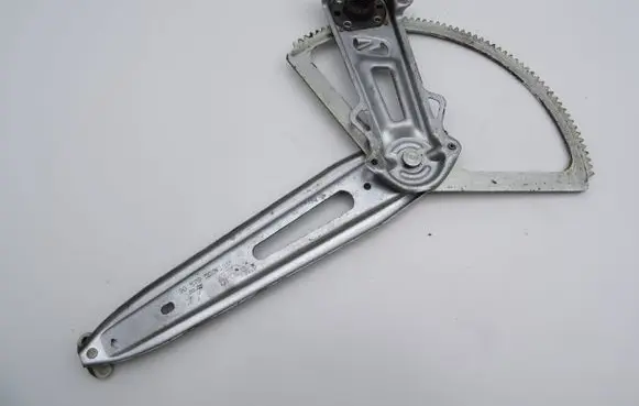 Opel Zafira A Rear door manual window regulator 90579503