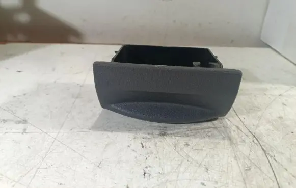 Volkswagen Caddy Car ashtray