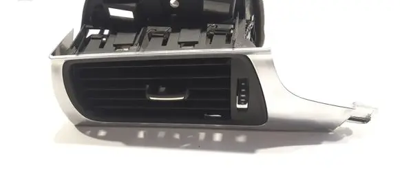 Audi A7 S7 4G Dashboard side air vent grill/cover trim 4G1820901