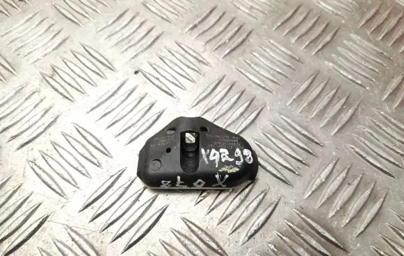 Hyundai Sonata Tire pressure sensor 529331F000