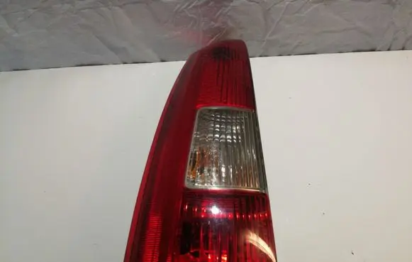 Volvo V70 Rear/tail lights 9154493