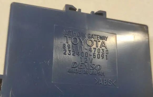 Toyota Prius (XW20) Gateway control module 8911147030 2324005091