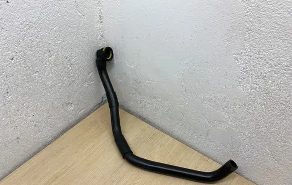 Ford Mondeo MK IV Engine coolant pipe/hose 9M5Q6A886AG