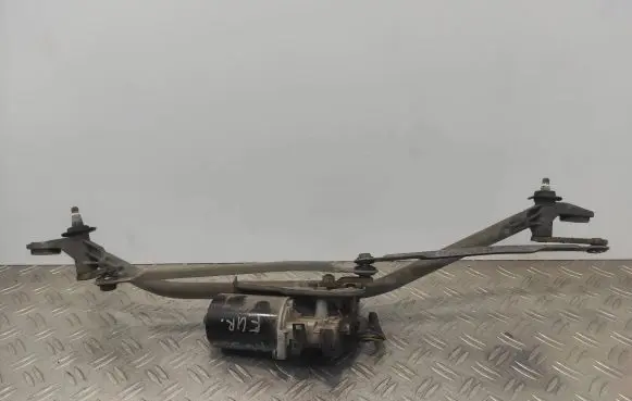 Audi A4 S4 B5 8D Front wiper linkage 4B1955113 L370