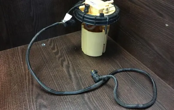 Citroen Berlingo In-tank fuel pump 9684995280 9688936580