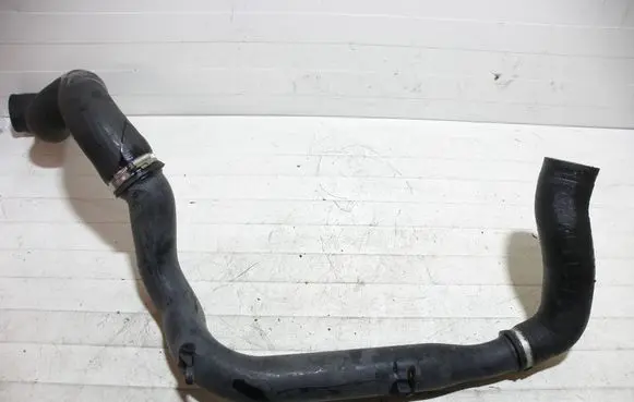 Volvo V70 Intercooler hose/pipe 30647916 7321