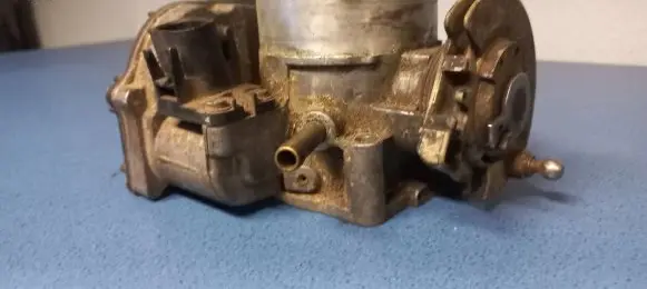 Audi A6 S6 C5 4B Throttle valve 078133063AK