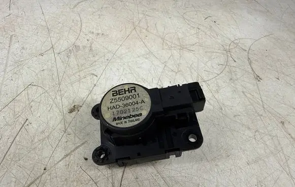 Citroen DS5 Air flap motor/actuator Z5509001