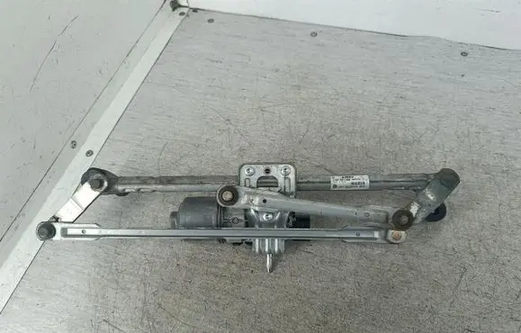 Seat Ibiza IV (6J,6P) Front wiper linkage 
