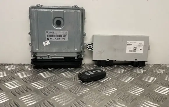 BMW 5 F10 F11 Engine ECU kit and lock set 8513169 0281017635 9257038