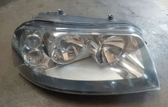 Seat Alhambra (Mk1) Headlight/headlamp 7M7941016 0301182212