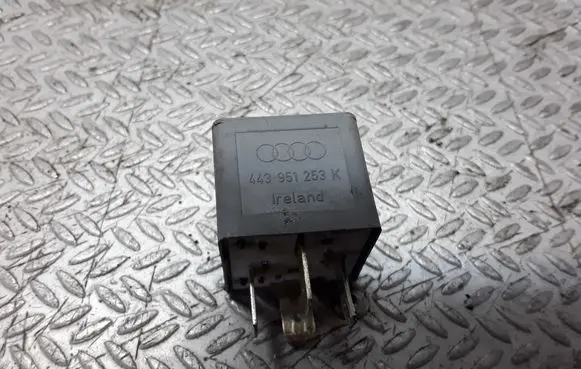 Audi A8 S8 D2 4D Other relay 443951253K