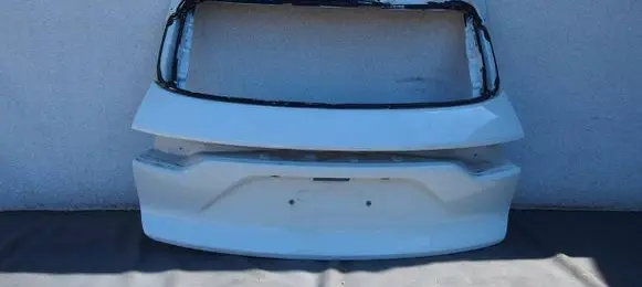 Porsche Cayenne (9Y0 9Y3) Tailgate/trunk/boot lid 9Y0827816