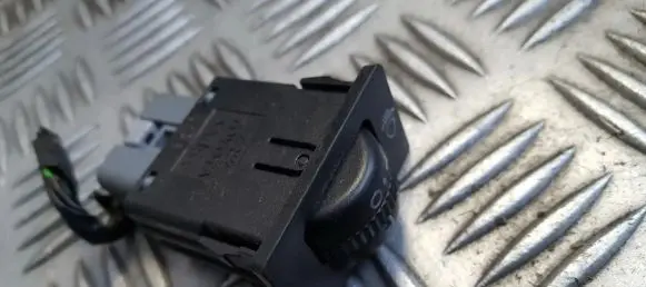 Headlight level height control switch
