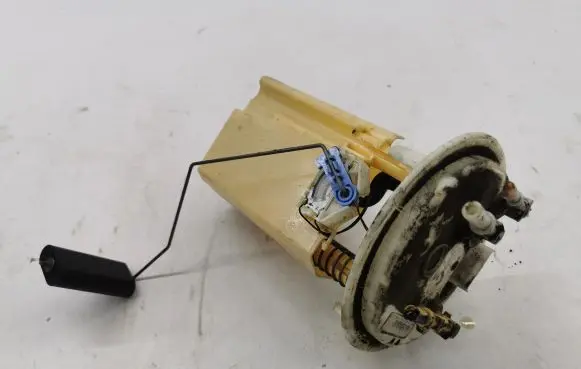 Citroen DS4 Fuel level sensor 