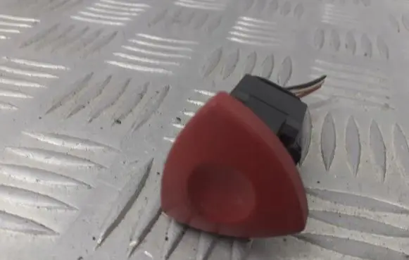 Renault Laguna II Hazard light switch