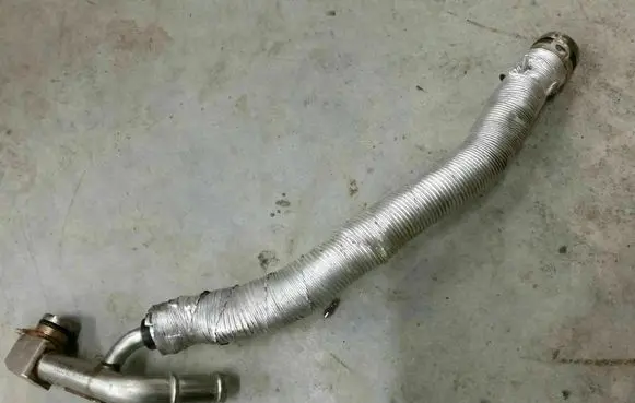 Audi A3 S3 8V Engine coolant pipe/hose 06K121437AD