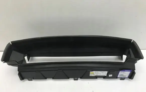 Radiator trim