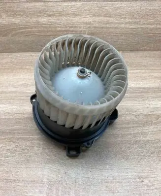 Mitsubishi Colt Heater fan/blower MF0160700701