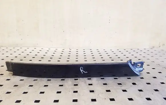 Under headlight/headlamp trim