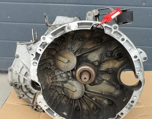 Mercedes-Benz E W212 Manual 5 speed gearbox 711632