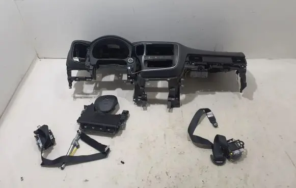 Mitsubishi Outlander Dashboard 8000B003XA