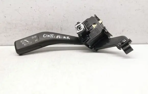 Skoda Octavia Mk2 (1Z) Indicator stalk 1K0953513E