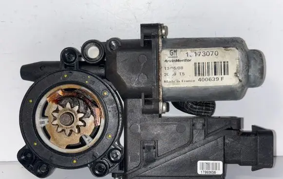 Opel Combo C Front door window regulator motor 13173070
