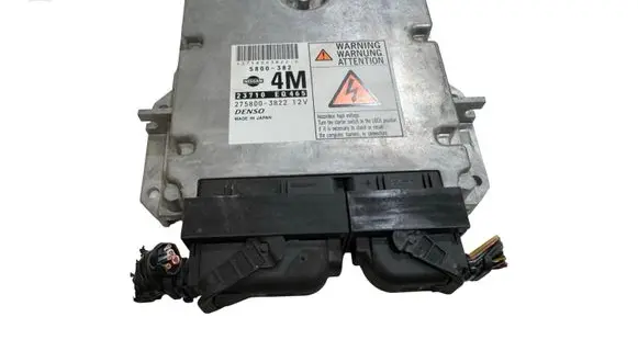 Nissan X-Trail T30 Engine control unit/module 5800382 23710EQ465 2758003822
