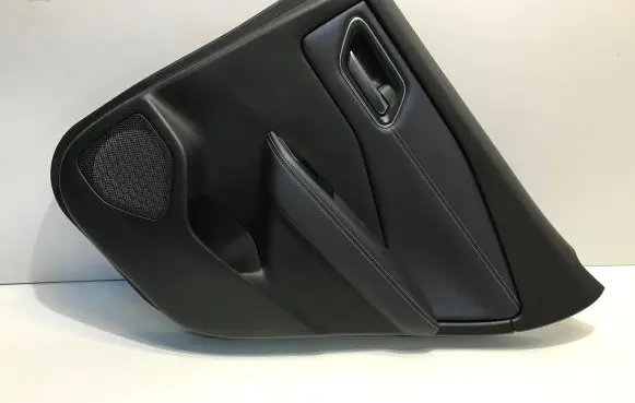 Nissan Qashqai J12 Coupe rear side trim panel 