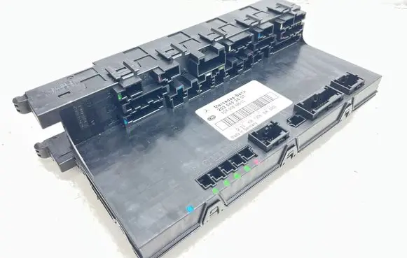 Mercedes-Benz CLK A209 C209 Fuse module 2035453401 5DK00848615