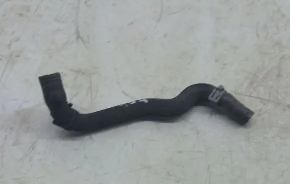 Volkswagen PASSAT B7 USA Engine coolant pipe/hose