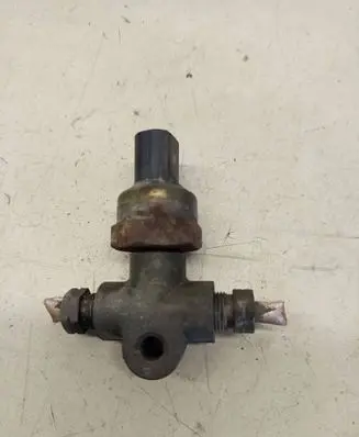 Volvo V70 Brake power pressure regulator 3524132
