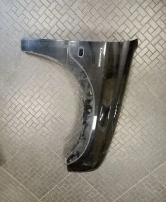 Suzuki Grand Vitara I Fender