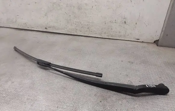 Mazda 6 Windshield/front glass wiper blade 