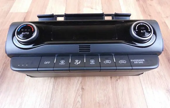 Hyundai Kona I Climate control unit 97250J9DH0 97250J9XXX