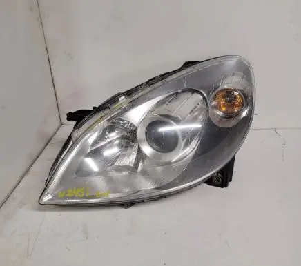 Mercedes-Benz B W245 Headlight/headlamp A1698201761 231000600 0301220201