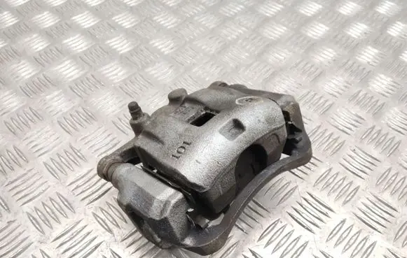 Suzuki Swift IV Front brake caliper