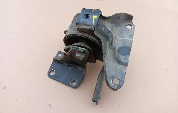 KIA Magentis Engine mount vacuum valve 