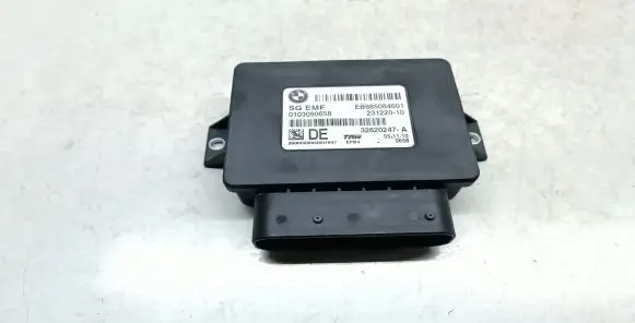 BMW 5 F10 F11 Hand brake control module 6850846
